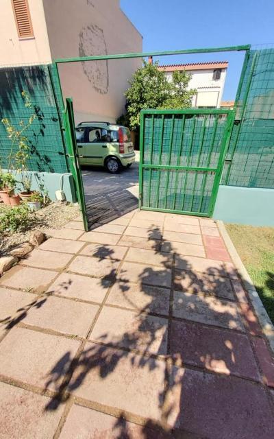 Appartamento Ambos Mundos Quartu SantʼElena Esterno foto