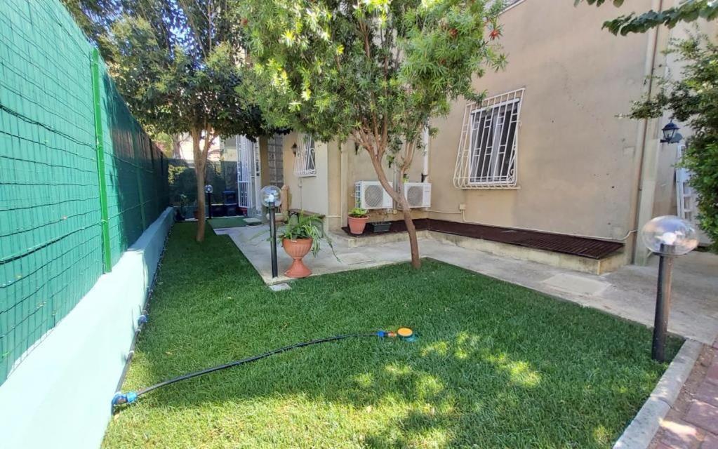 Appartamento Ambos Mundos Quartu SantʼElena Esterno foto